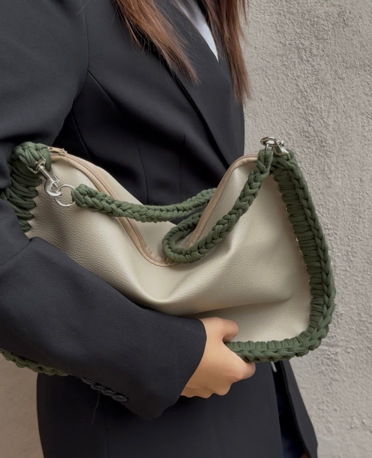 Unna en Tono Olive Sand