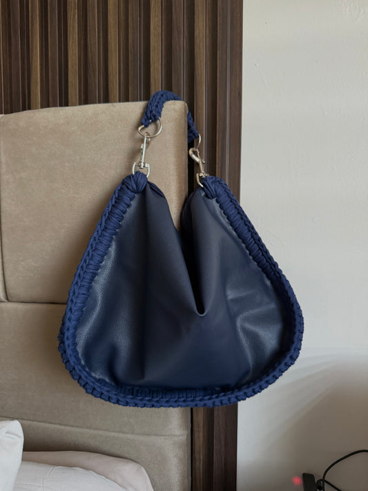 Yun en tono Blue - Limited Edition