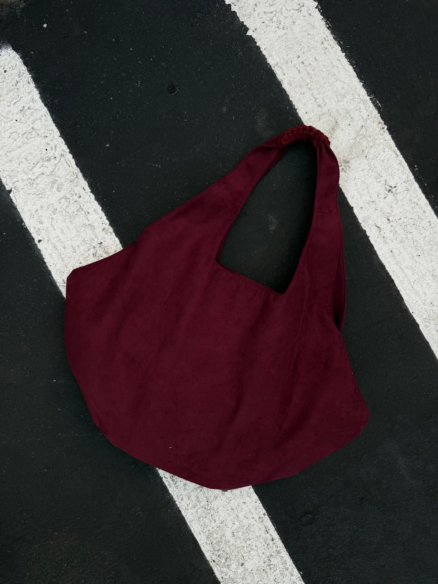 Ray en tono Velvet Burgundy