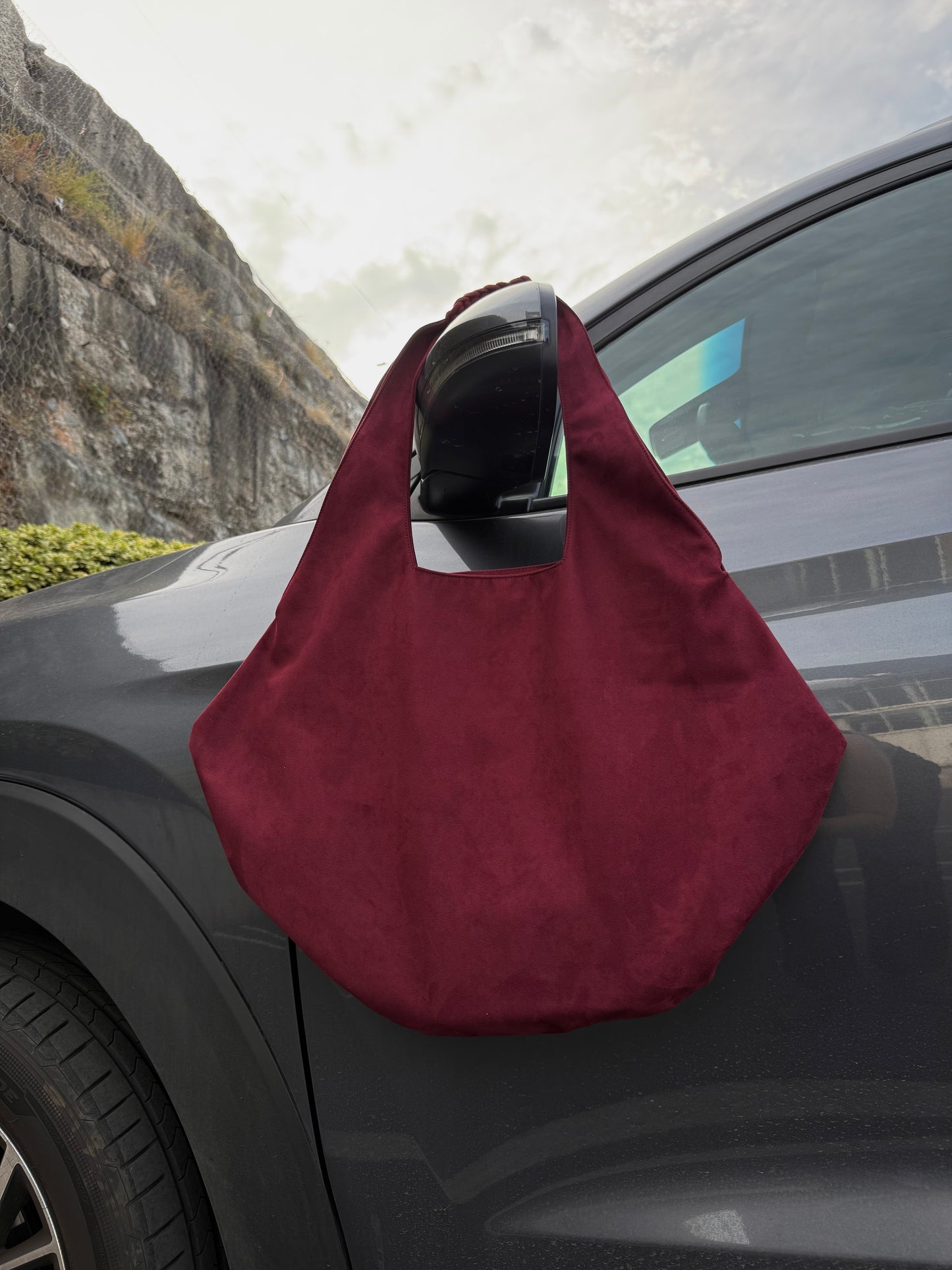 Ray en tono Velvet Burgundy