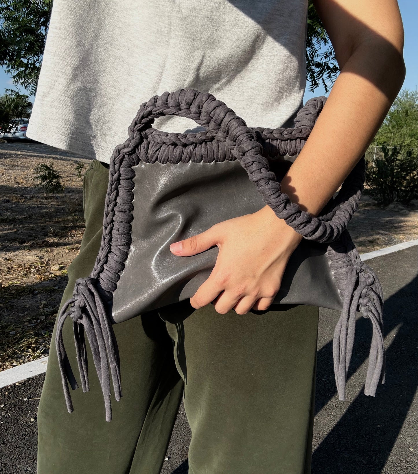 Núa en tono Midnight Gray - Limited Edition